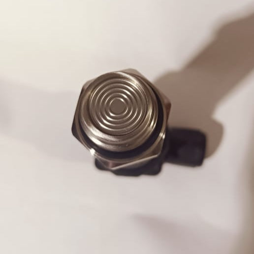 WIKA 0-6 bar 10-30V DC PRESSURE TRANSMITTER in Pakistan