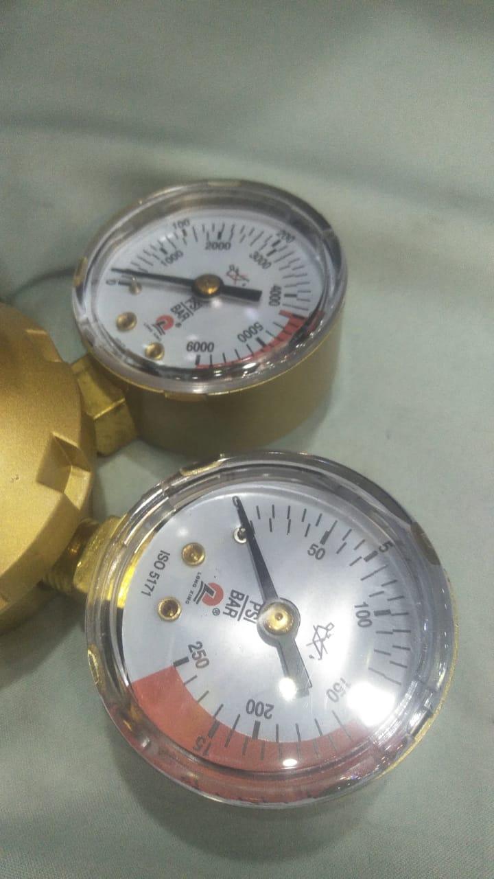 M66/861oxygen regulator gas pressure gauge High Low Pressure manometer oxygen In Pakistan - industryparts.pk