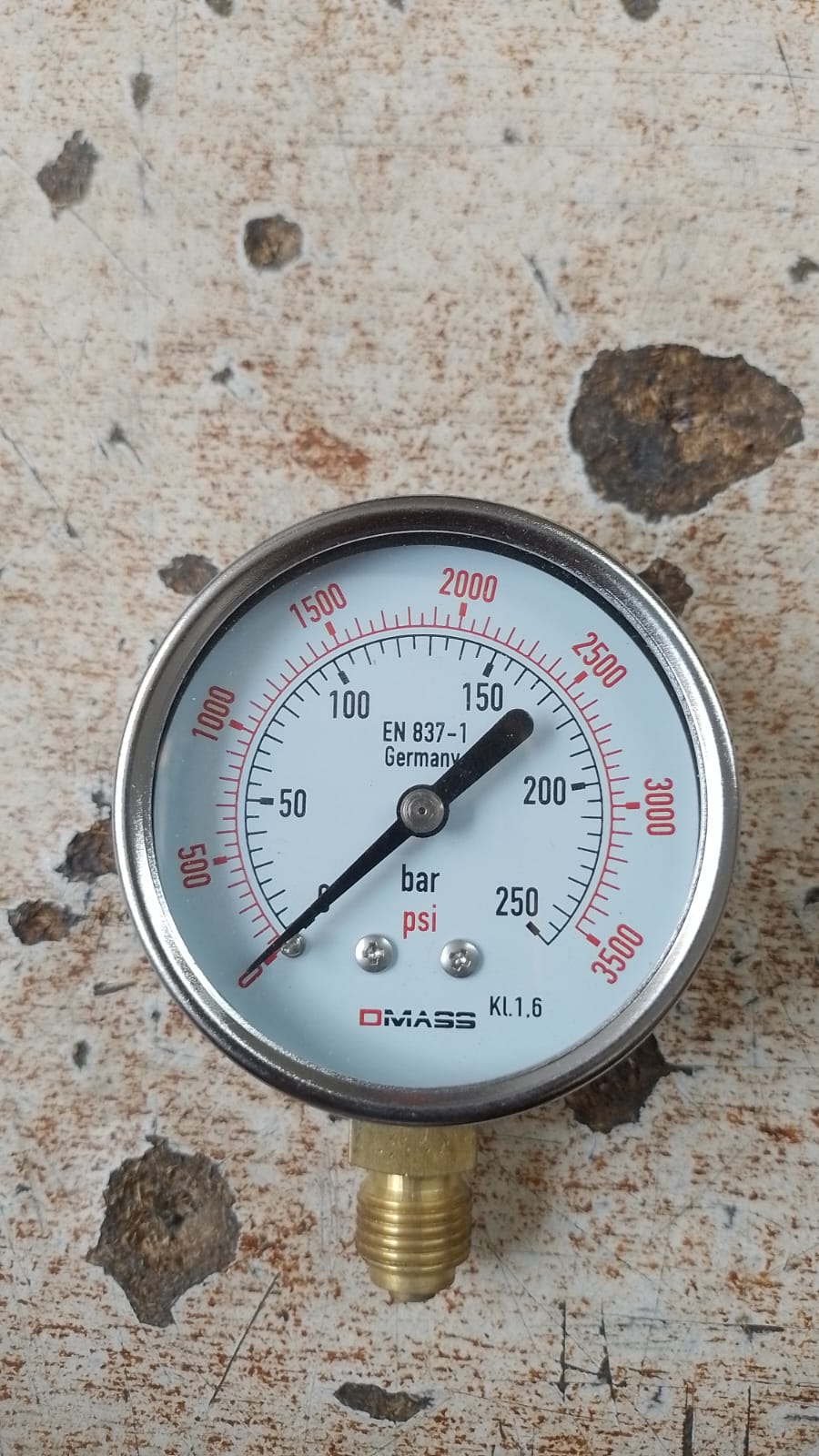 Air pressure gauge 2.5' (63 mm) * BSP 1/4 in Pakistan