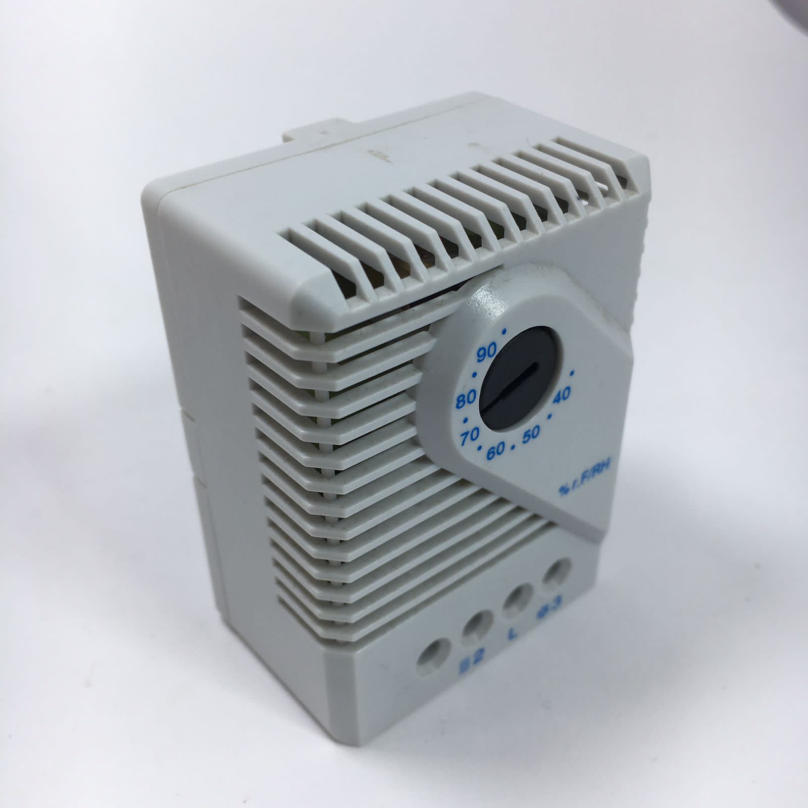 Mechanical Hygrostat AC220V Humidity Controller in Pakistan