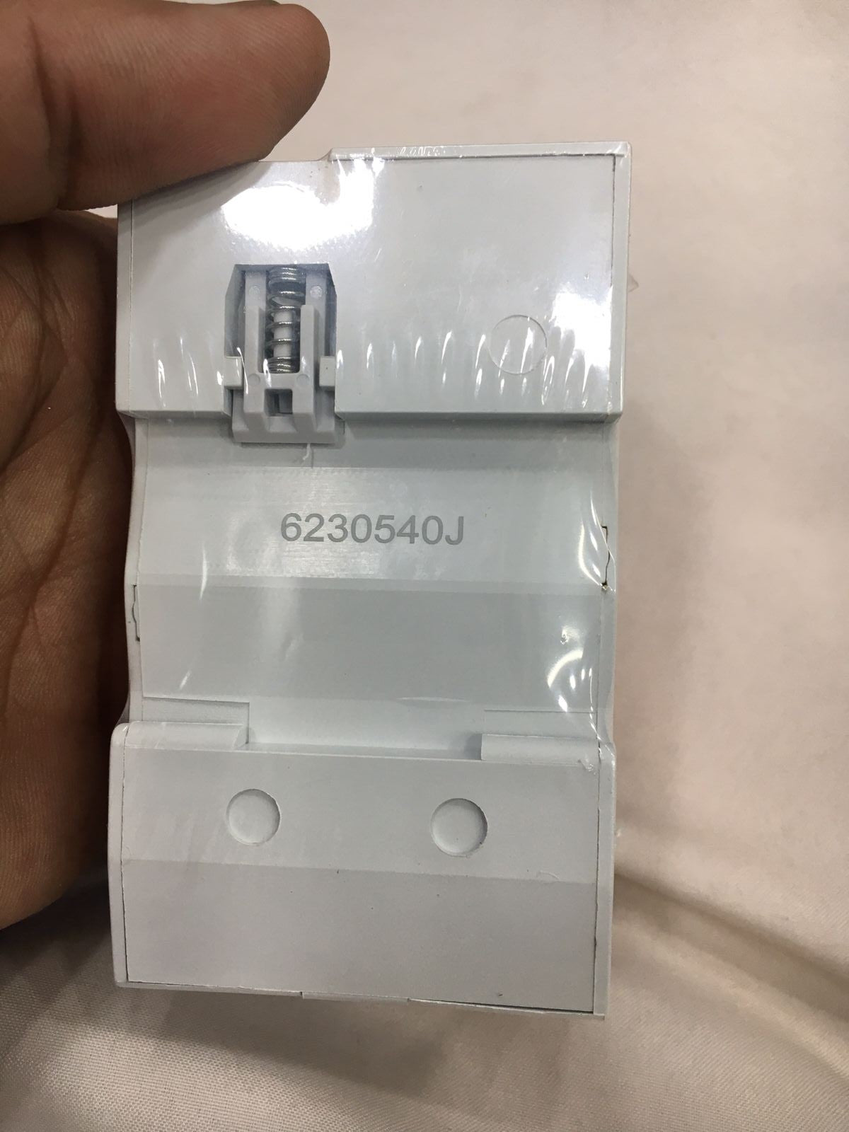 TOMZN TZG40-PV 1200VDC Surge Protactive Device in Pakistan