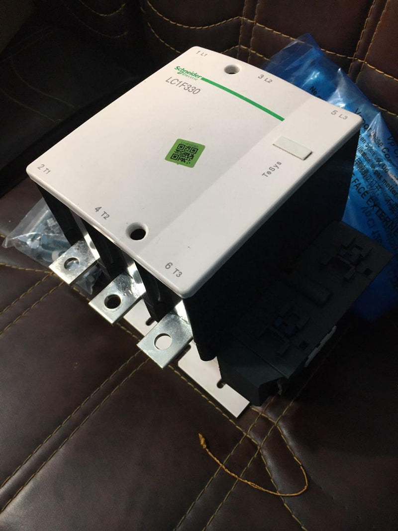 Schneider LC1F330 3 Pole 600VAC 330 Amp  Electric Contactor in Pakistan