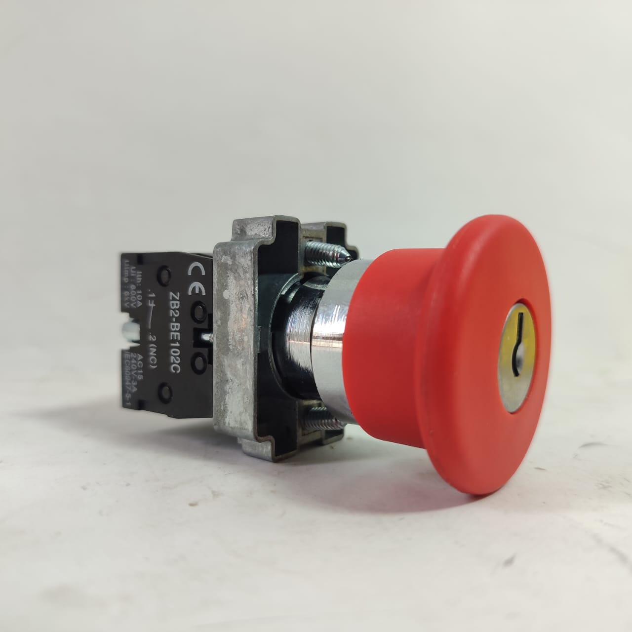  ZB2-BE102C Emergency Stop Push Botton with Key in Pakistan