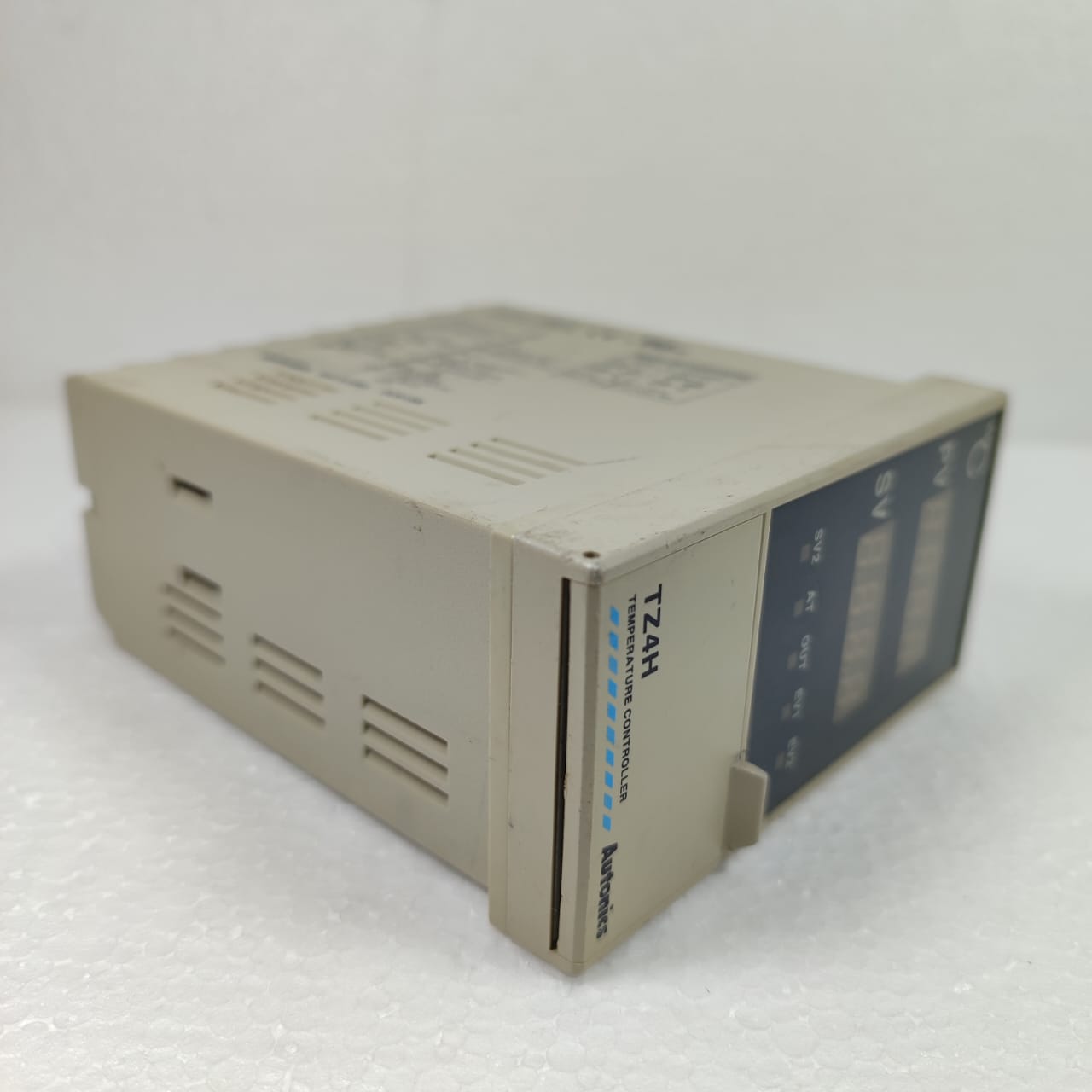 Autonics TZ4H-14R Smart Temperature Controller in Pakistan