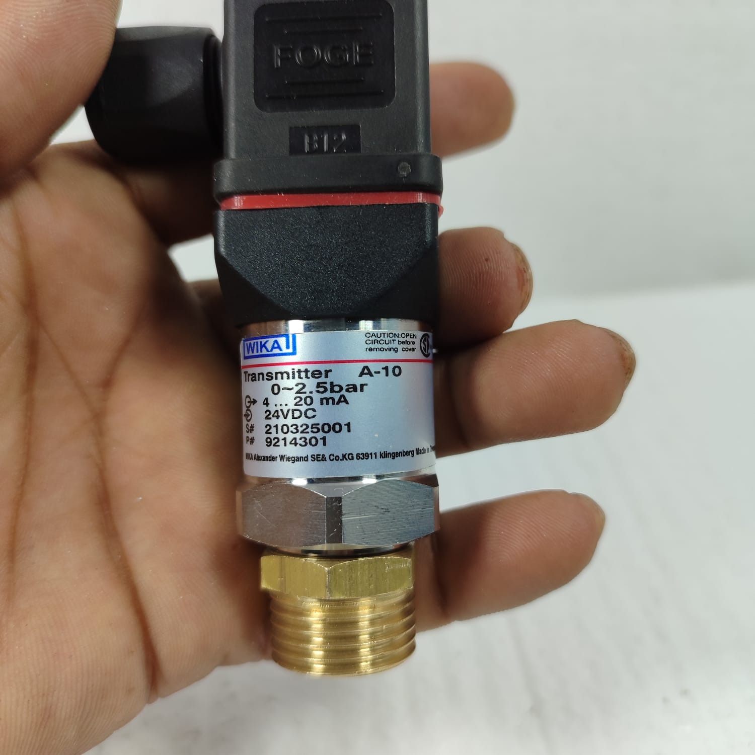 WIKA Pressure transmitter A-10 For general industrial