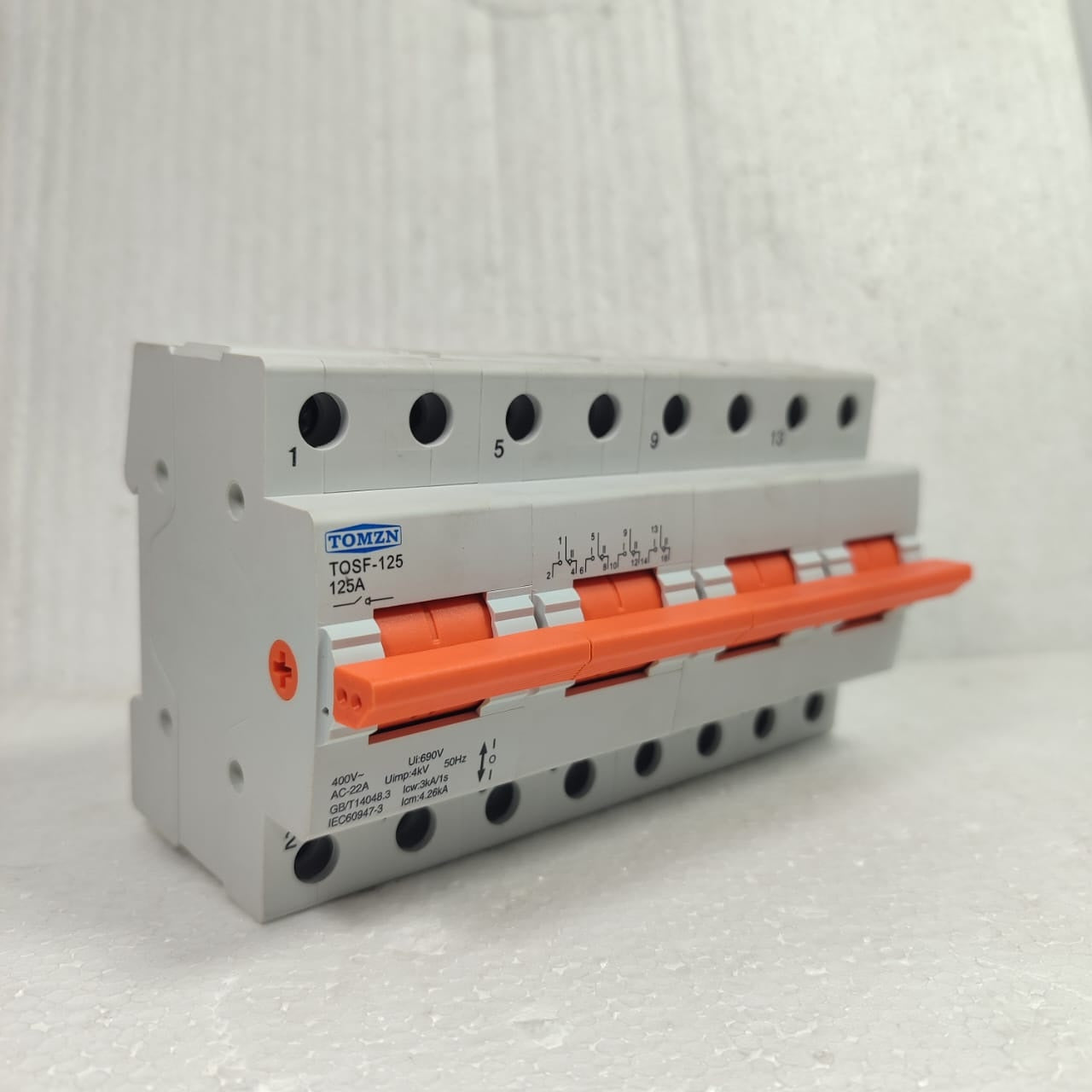 TOMZN TOSF-125 4 Pole 125A Dual Power Manual Transfer Switch in Pakistan