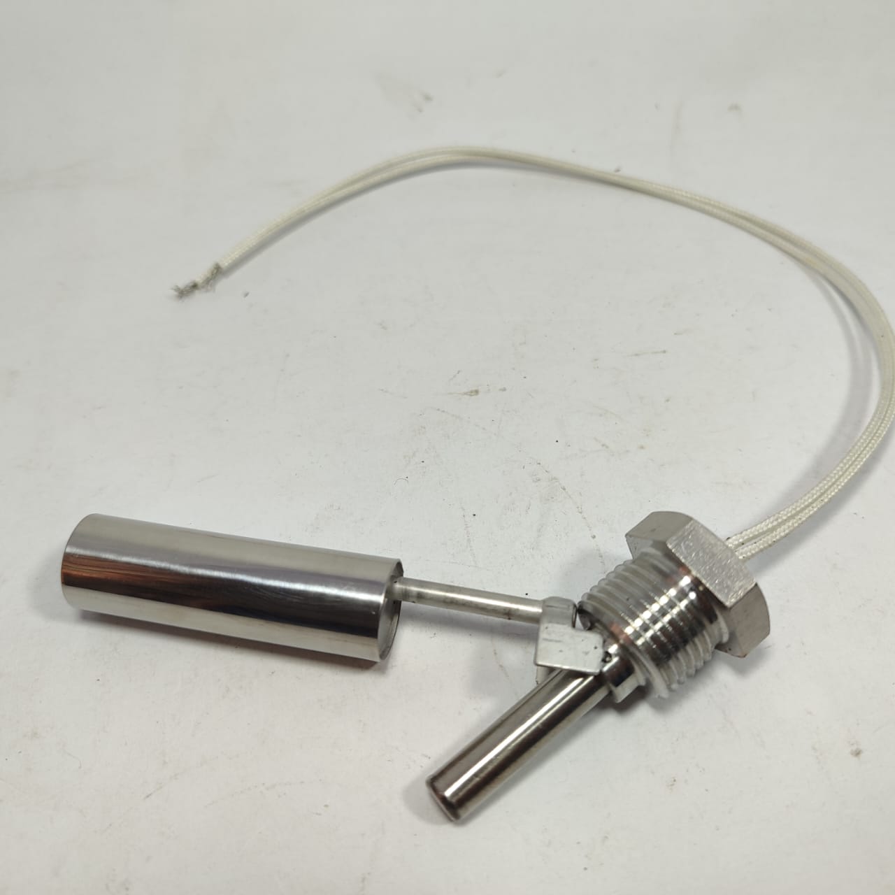 Horizontal Mount Hot Water Tank Liquid Level Sensor in Pakistan