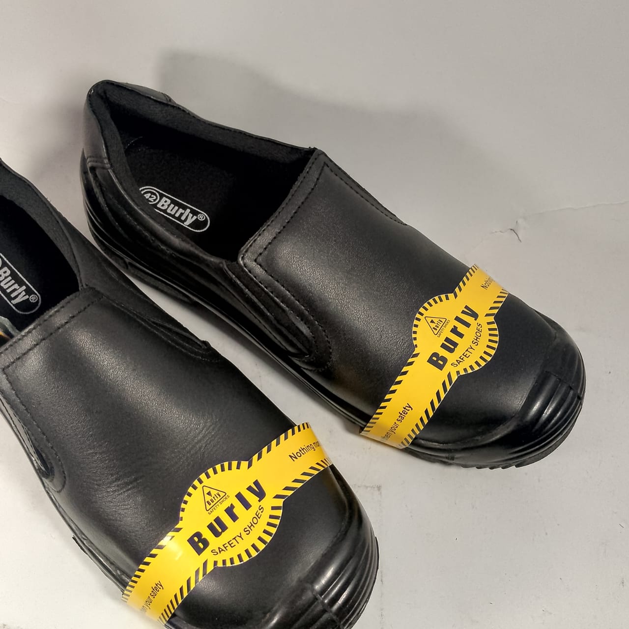 Burly Safety Shoes in Pakistan