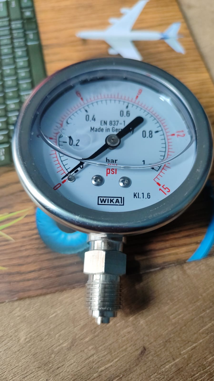 Air pressure gauge 2.5' (63 mm) * BSP 1/4 in Pakistan