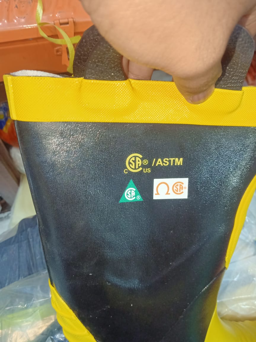 HARVIK Firefighter Electrical Shockproof & Hot Contact Safety Boots in Pakistan