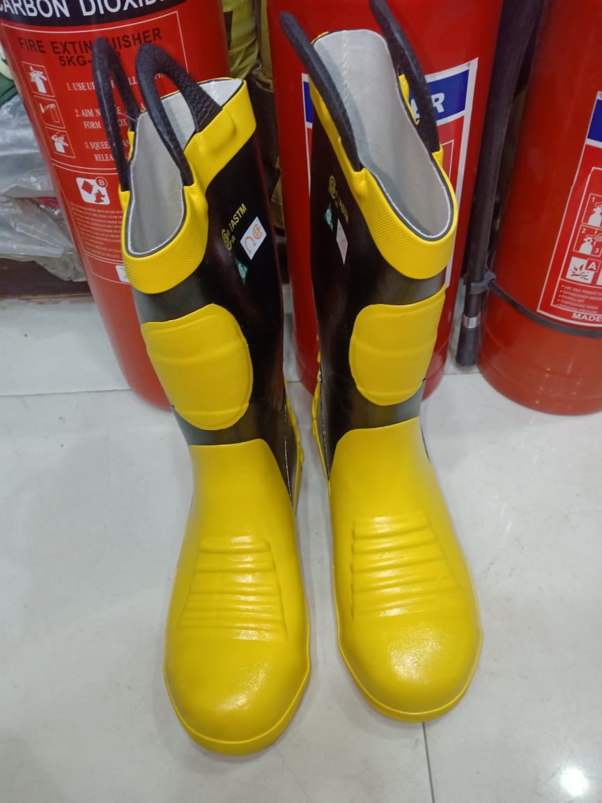 HARVIK Firefighter Electrical Shockproof & Hot Contact Safety Boots in Pakistan