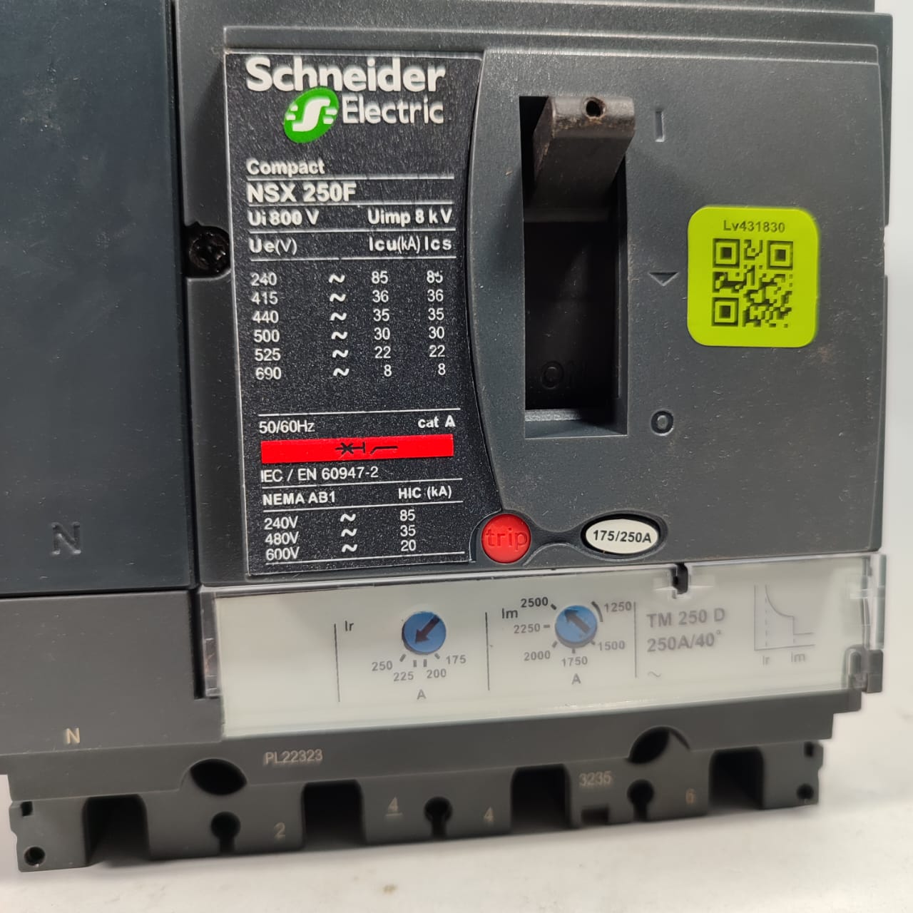 Schneider NSX 250F 4pol 250A MCCB Circuit Breaker in Pakistan