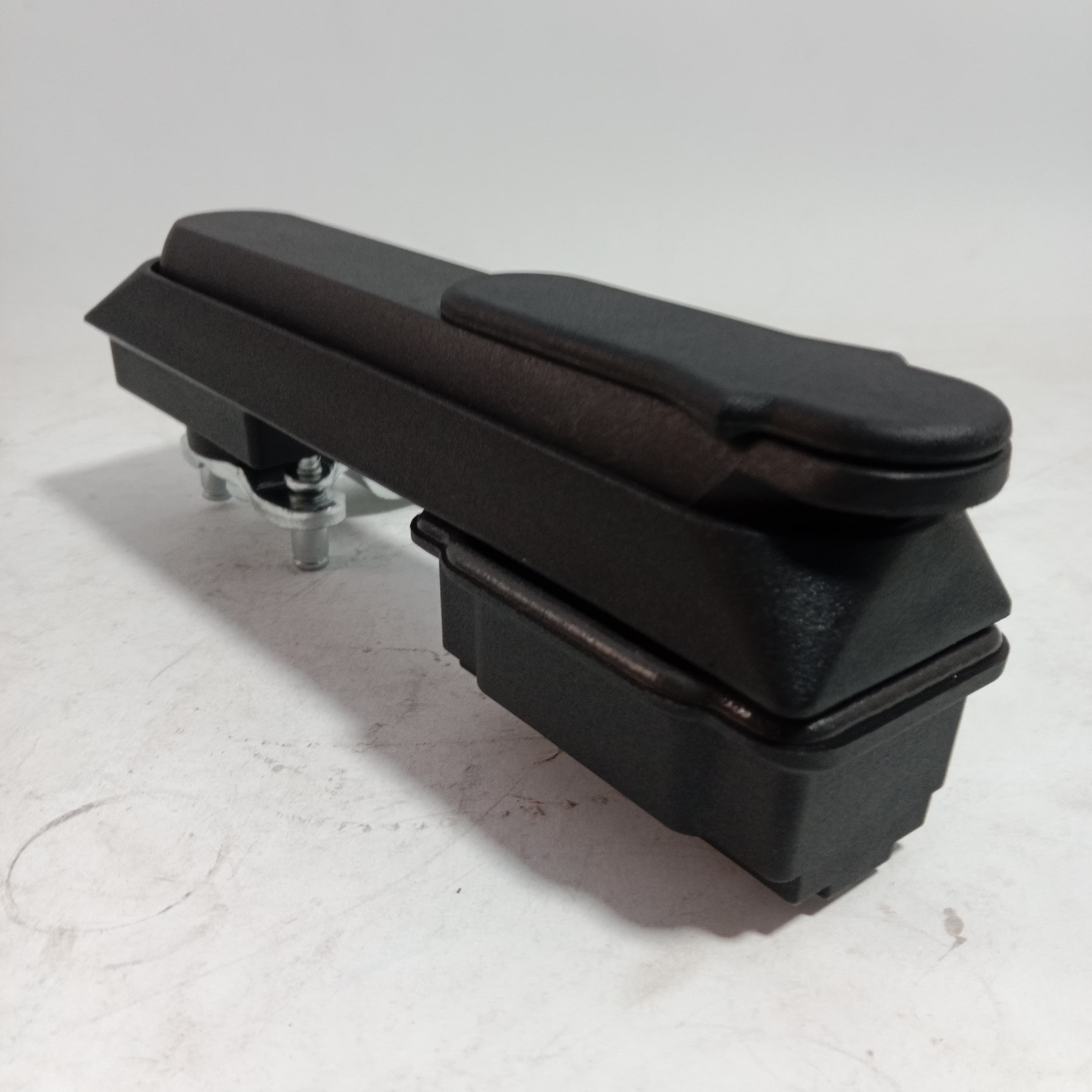 High Quality Electrical Cabinet. Distribution Panel Door Lock in Pakistan