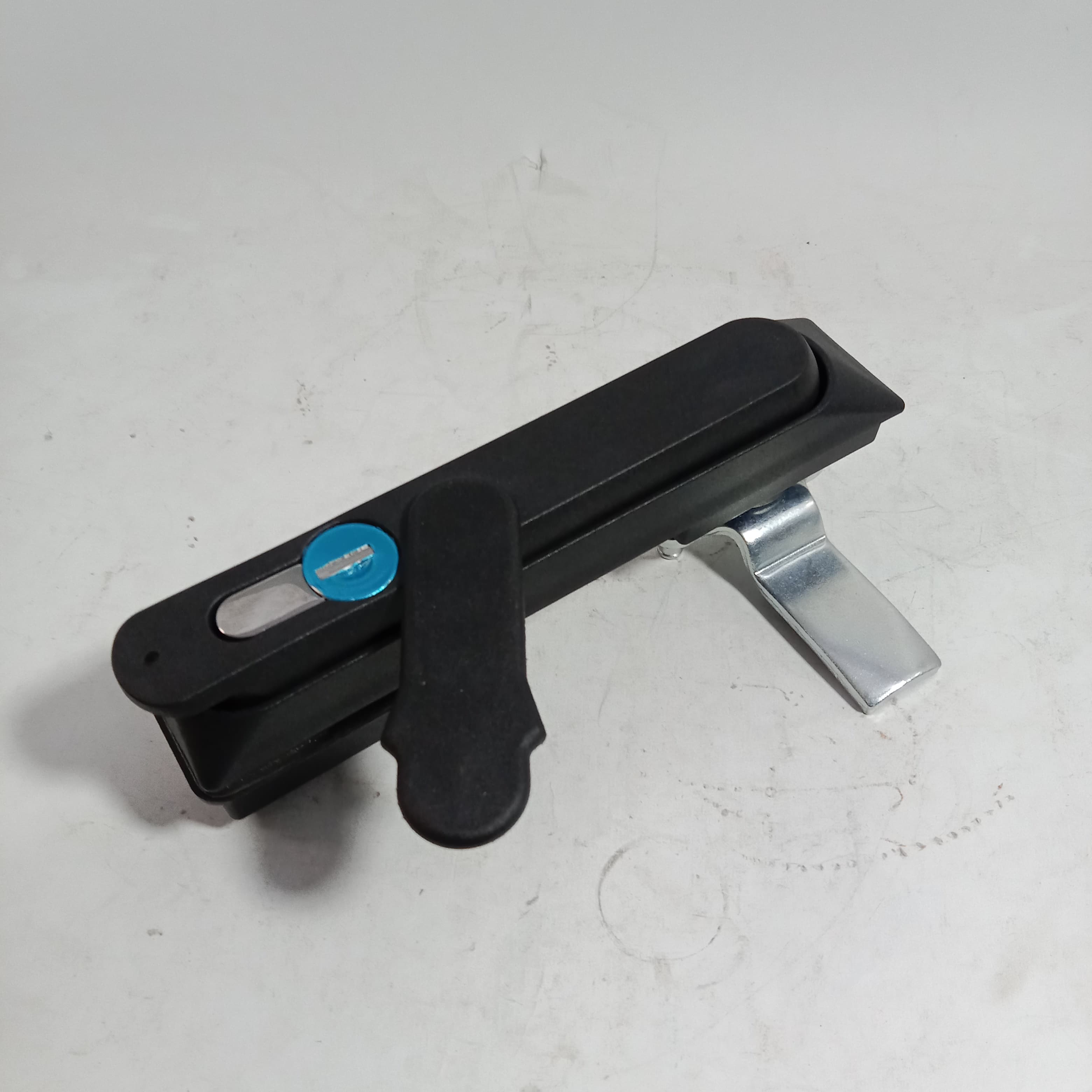 High Quality Electrical Cabinet. Distribution Panel Door Lock in Pakistan