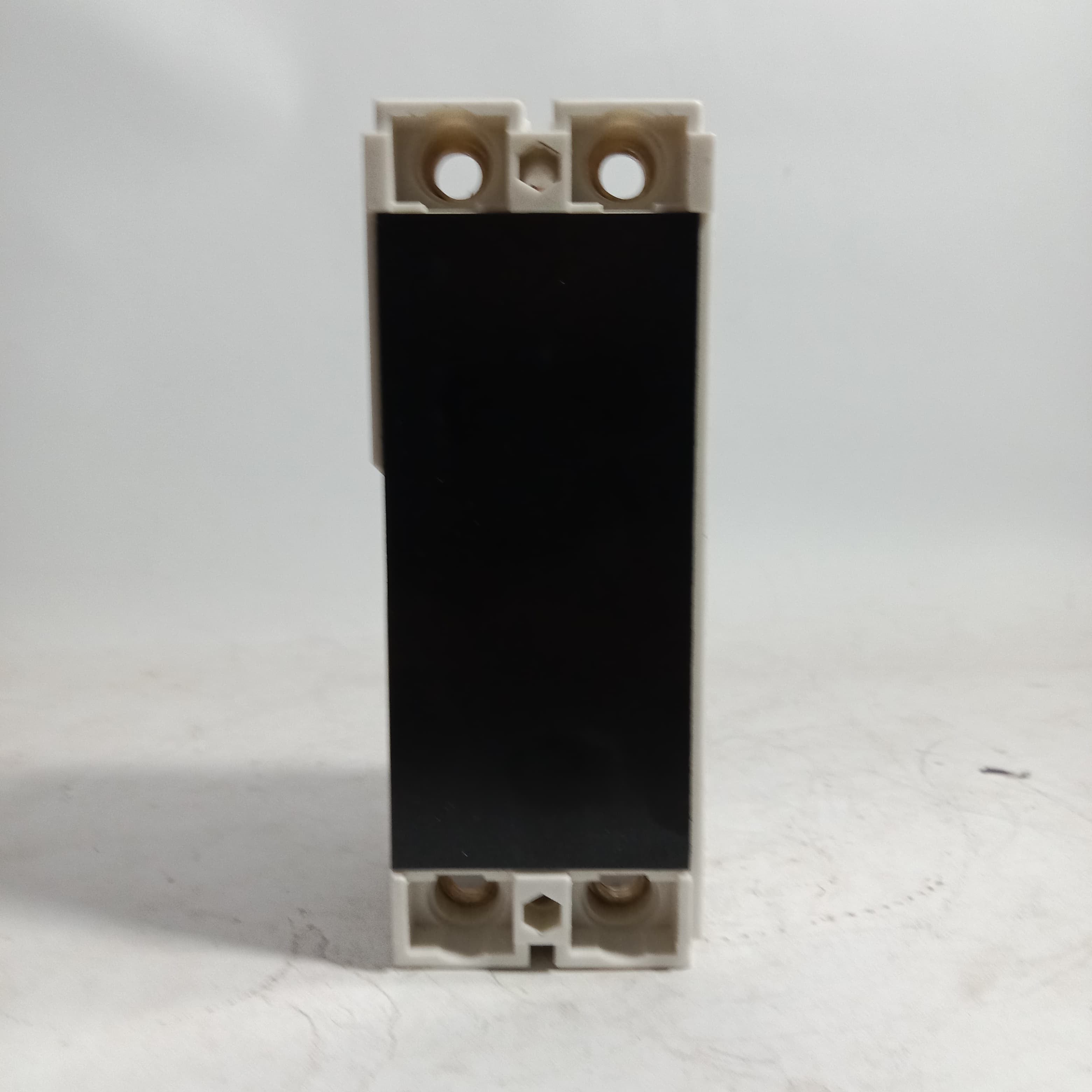 TENSE TEN125N/2P Moulded Case Circuit Breaker in Pakistan