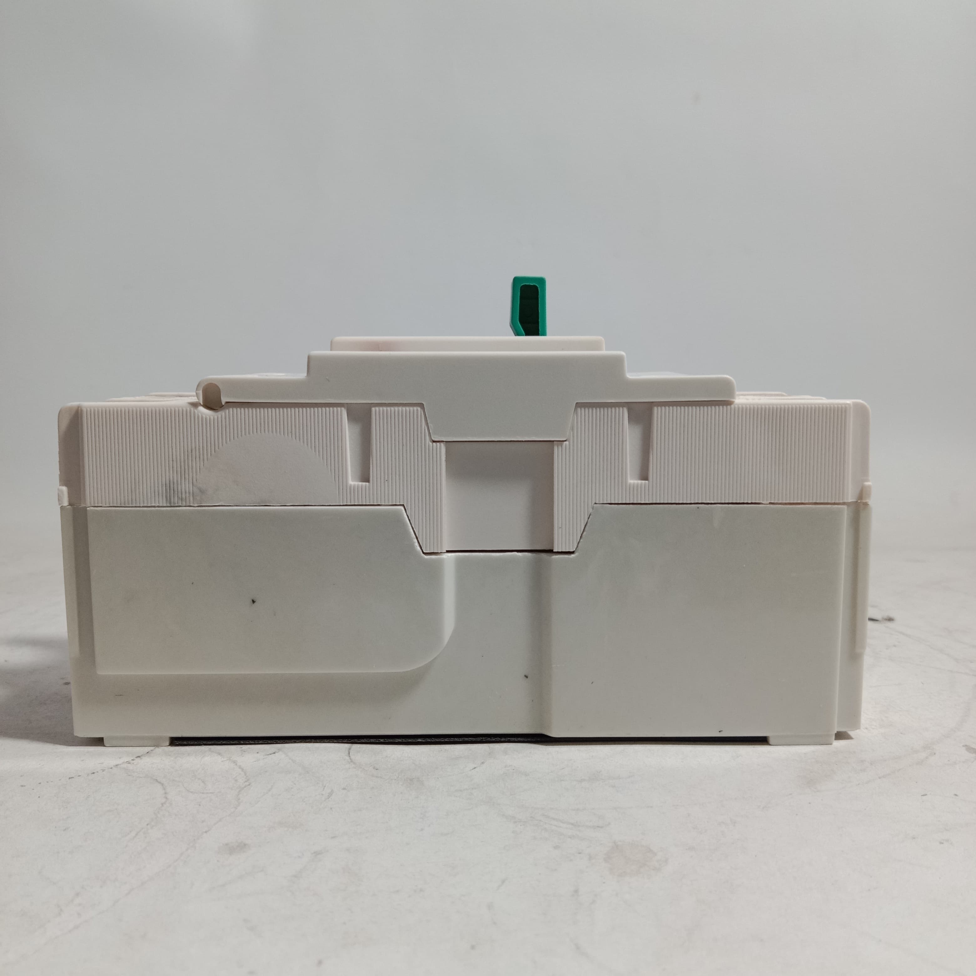 TENSE TEN125N/2P Moulded Case Circuit Breaker in Pakistan