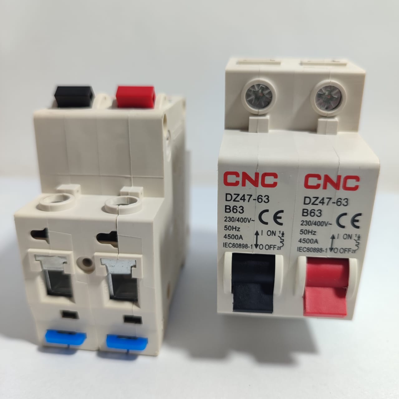 CNC DZ47-63 Manual Transfer Switch Circuit Breaker, Change Over in Pakistan