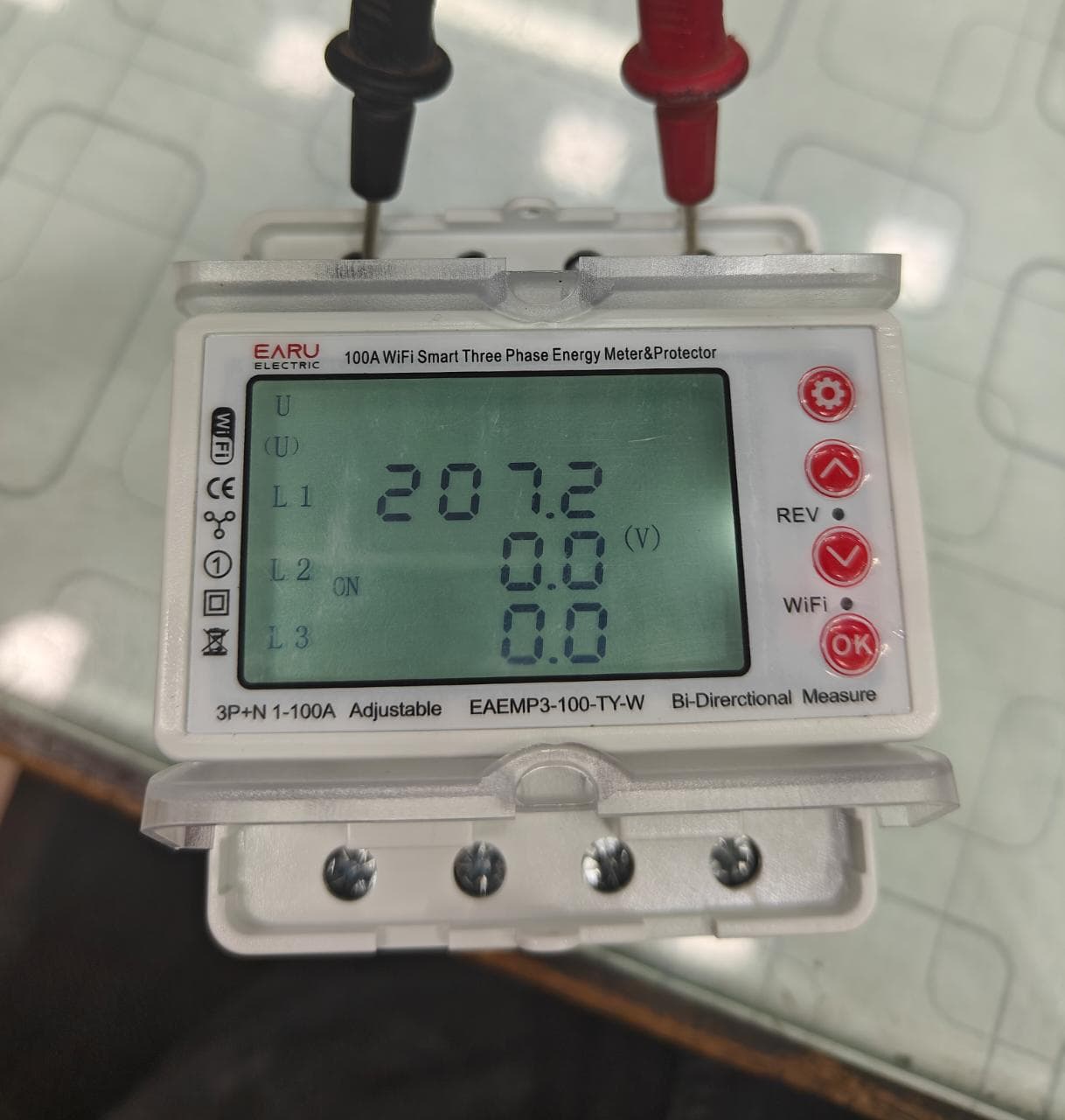 EARU EAEMP3-100-TY-W, 100A, Adjustable WiFi Smart Three Phase Energy Meter & Protector in Pakistan
