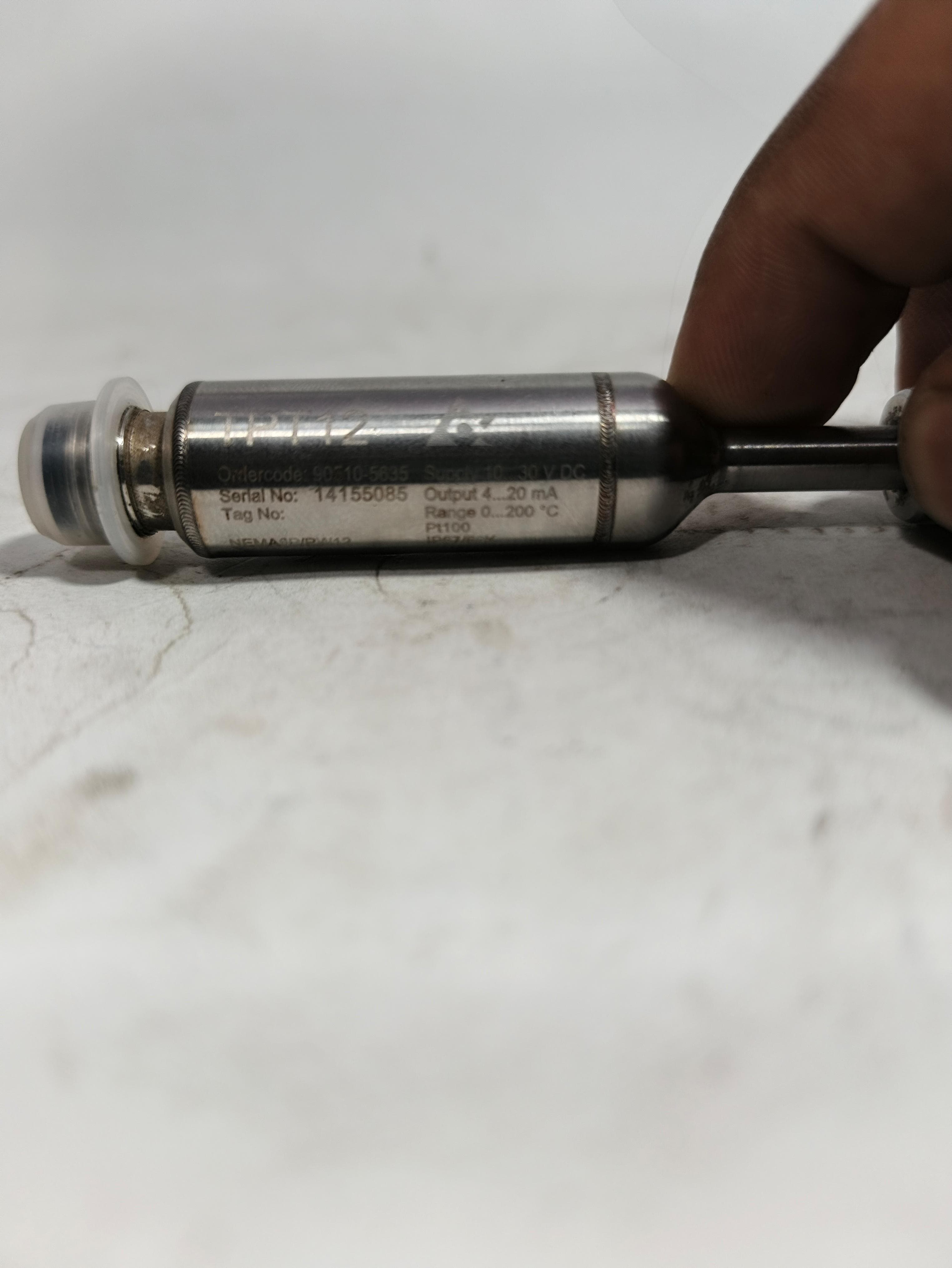 Tpt12 PT100 Temperature Sensor with 4~20mA Output in Pakistan