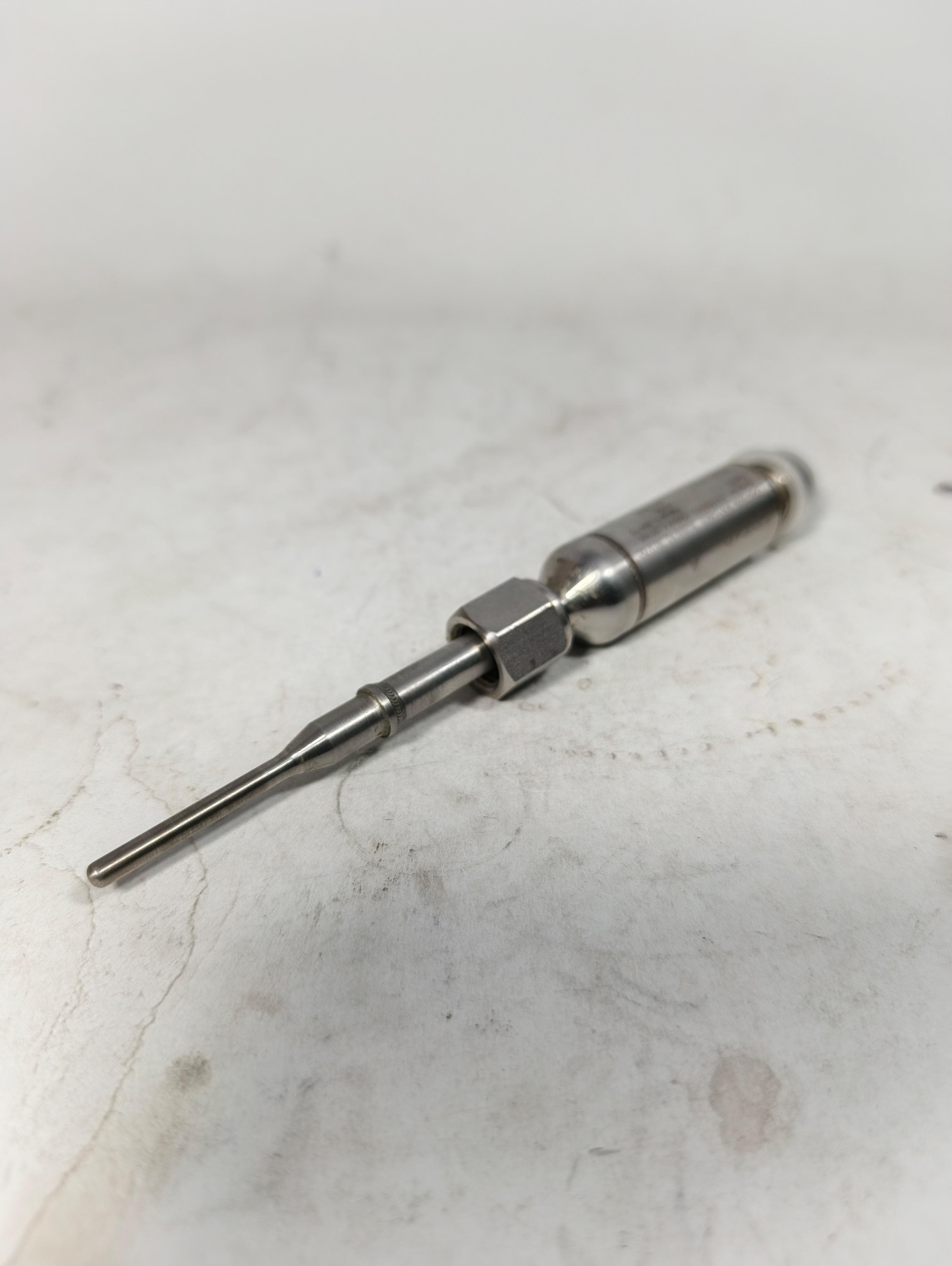Tpt12 PT100 Temperature Sensor with 4~20mA Output in Pakistan