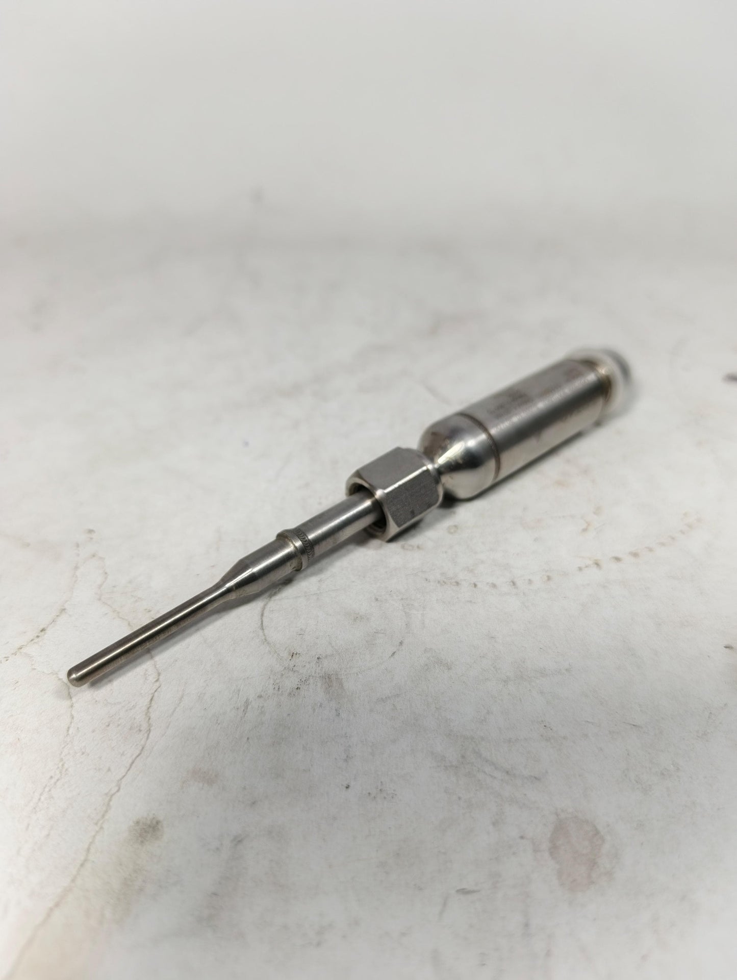 Tpt12 PT100 Temperature Sensor with 4~20mA Output in Pakistan