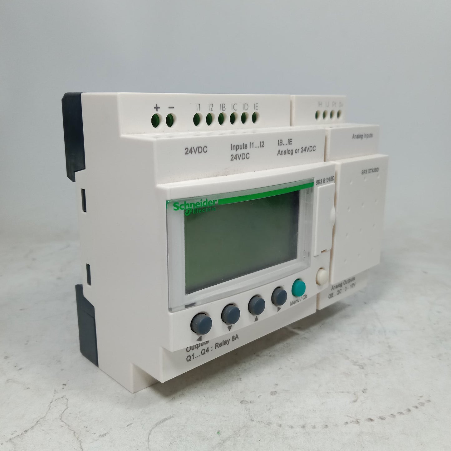 Schneider SR3 B101BD Programmable Logic Controller Module in Pakistan