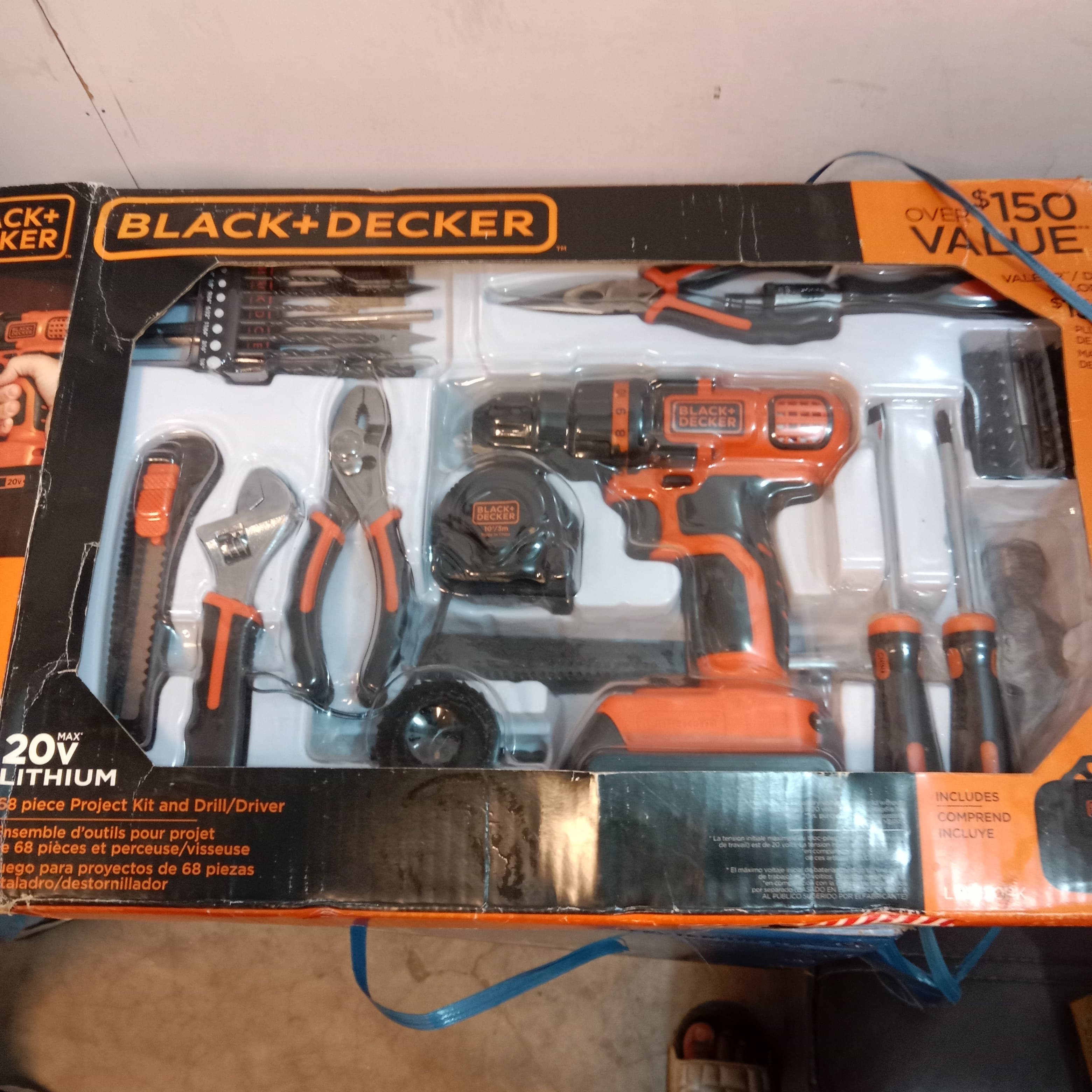 BLACK+DECKER 58 PIECE PROJECT KIT AND DRILL/DRIVER in Pakistan