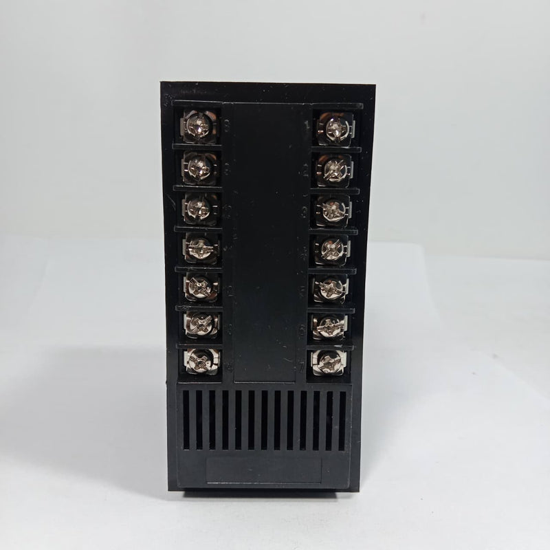 SUZOPAH SP4890 TEMPERATURE CONTROLLER in Pakistan