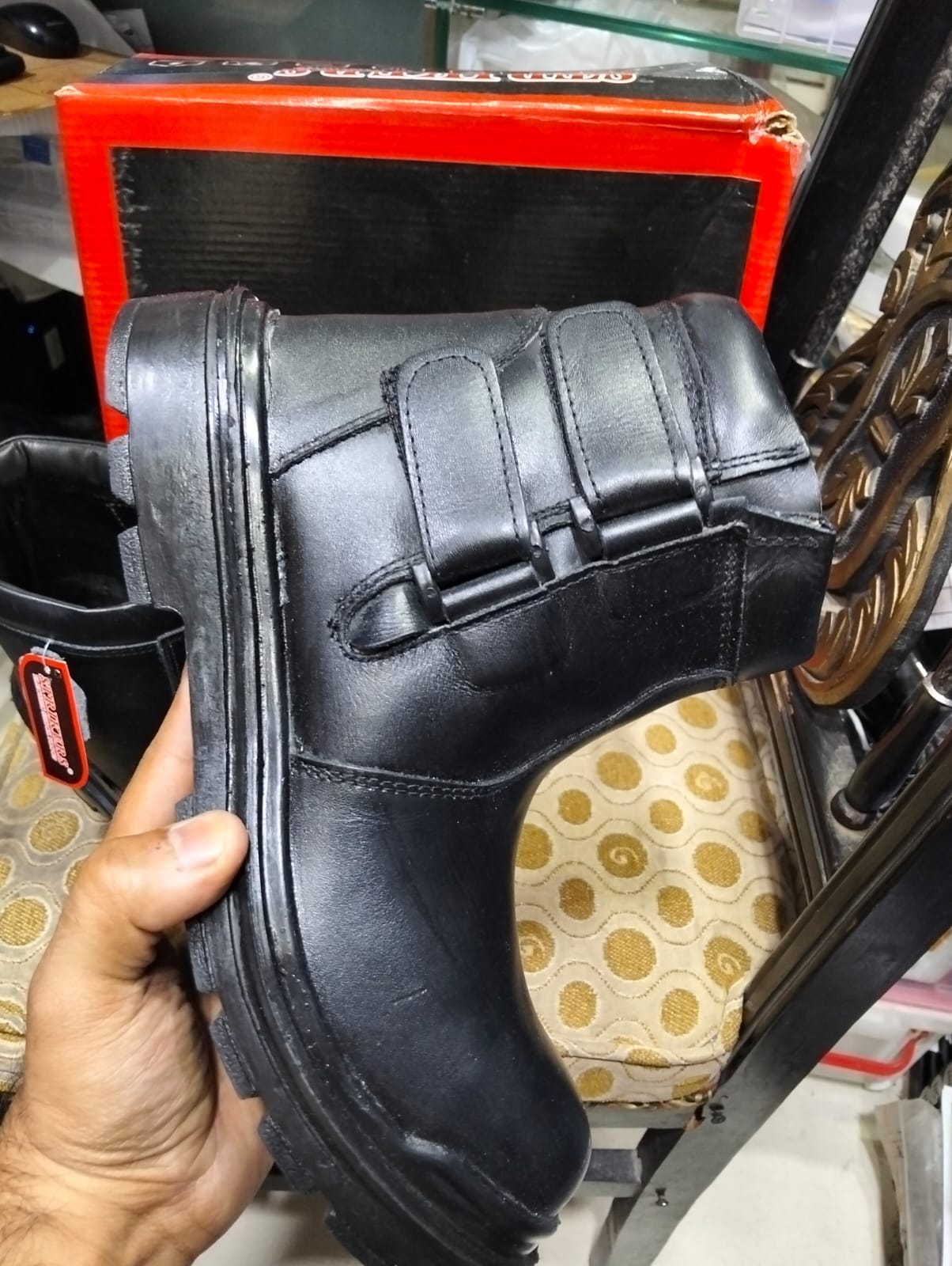STRIKERS Electric Shock Proof Safety Boots in Pakistan