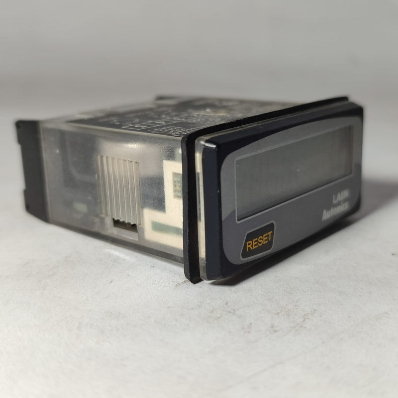 Autonics LA8N-BN Compact LCD Counter in Pakistan