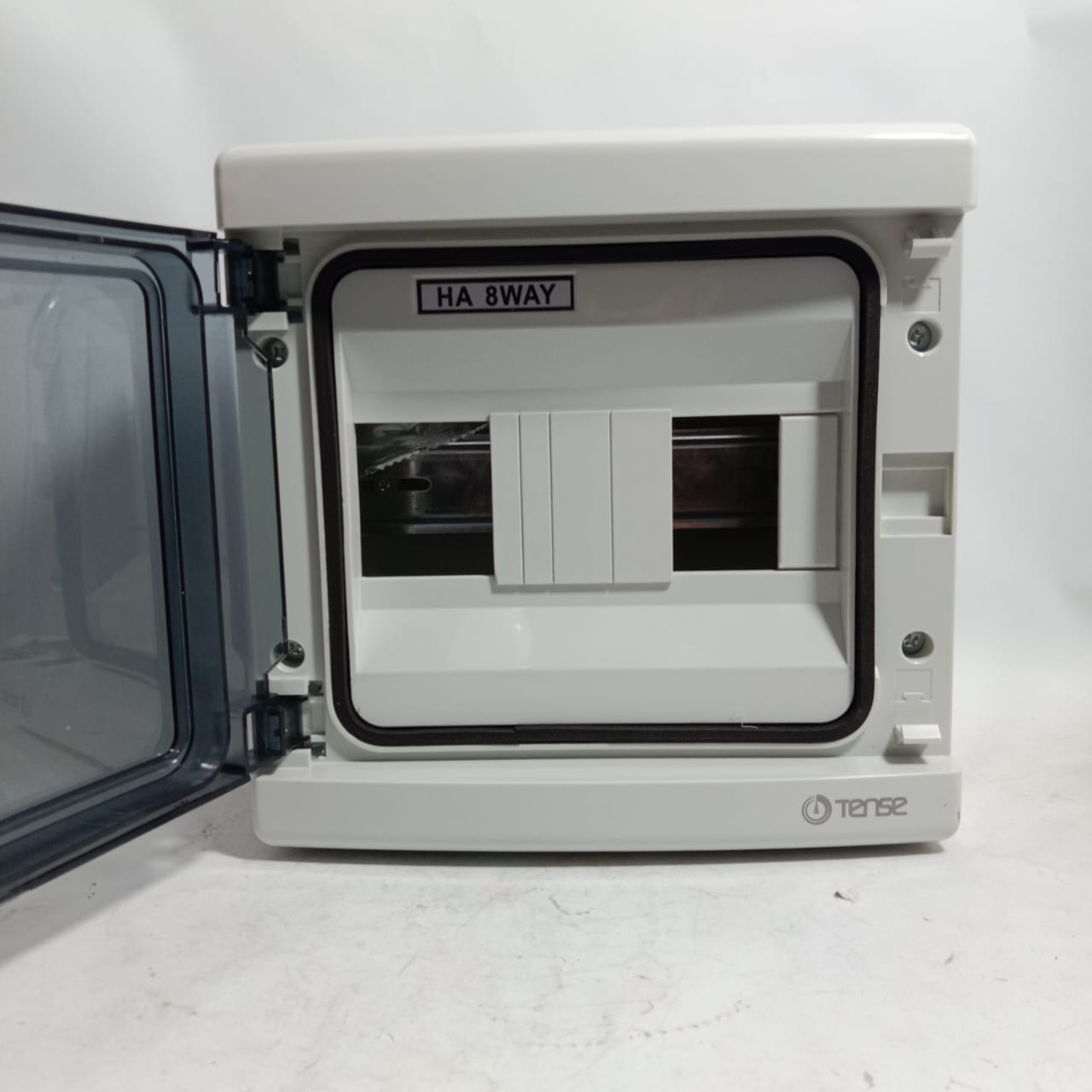 HA 8 Way Waterproof Distribution Box Breaker in Pakistan