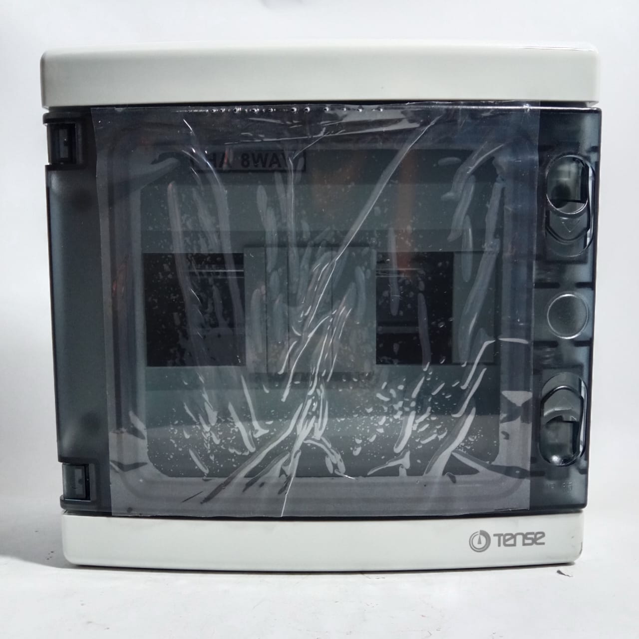 HA 8 Way Waterproof Distribution Box Breaker in Pakistan