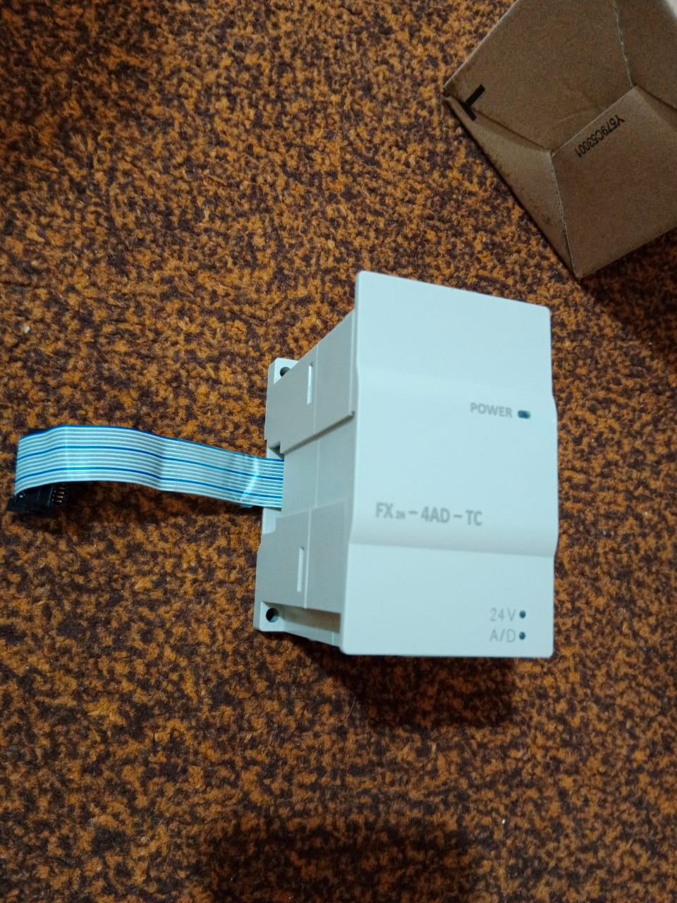 FX2N-4DA Mitsubishi PLC analog module (New)