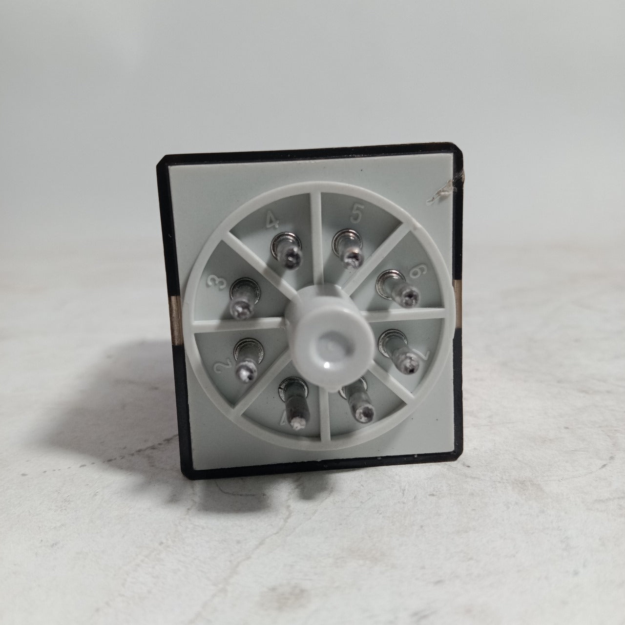 Finder 8 Pin Relay  60.12 in Pakistan