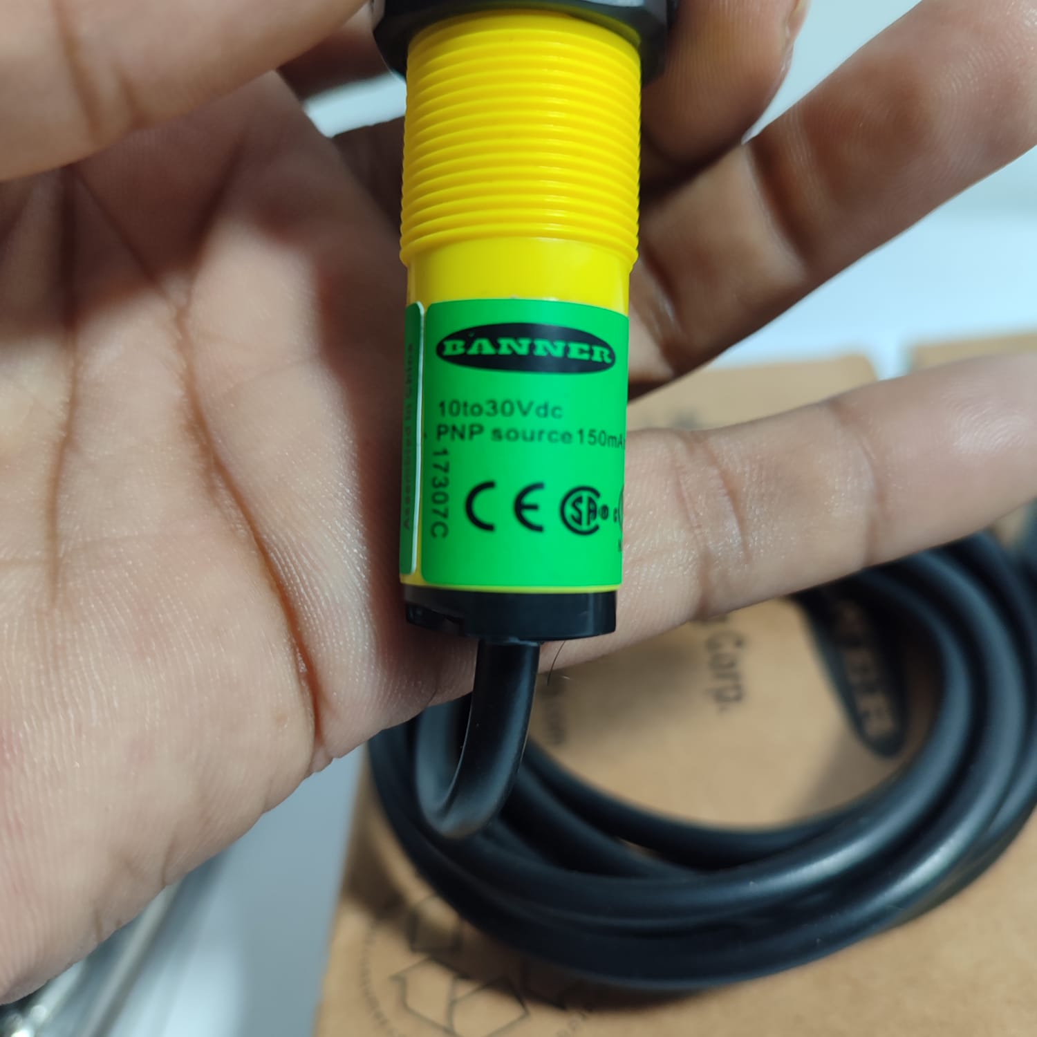 BANNER S186E PHOTOELECTRIC SENSOR in Pakistan