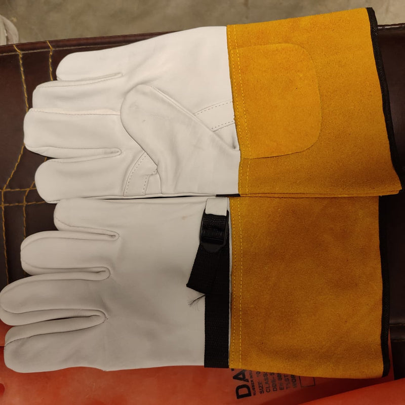 10 Inches Electric Insulating Rubber Gloves in Pakistan