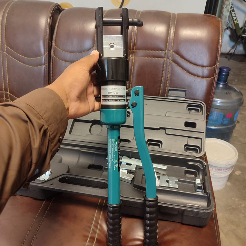 YQK-300 Hydeaulic Crimping Pliers in Pakistan