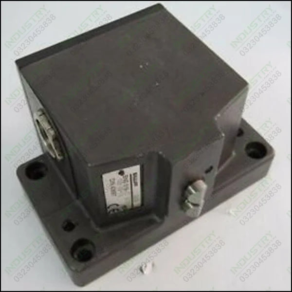 BALLUFF BNS 519-D02-D12-100-10 Position Switch Lotted in Pakistan - industryparts.pk
