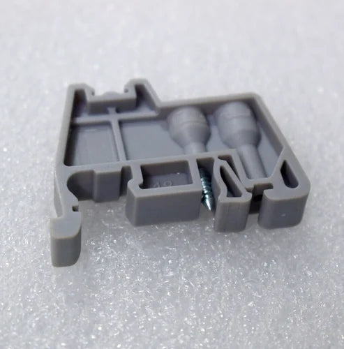 Connect Well Screw End Clamp CA702 for DIN 35/32 10 Pcs in Pakistan