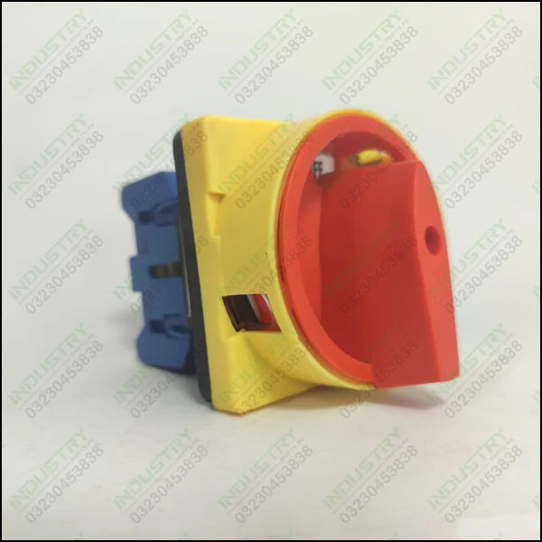 CHSO.M 3-Pole 25A/32A Circuit Breaker 2-Position Cam Rotary Power On-Off Switch  in Pakistan