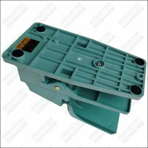 CNTD 250V 15A Protective Protector CFS-302 Industrial Foot Switch in Pakistan - industryparts.pk