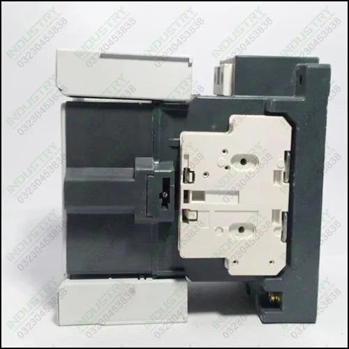 DIN Rail 3TF46 Siemens Contactor 45 AMP 3 Pole USED  in Pakistan - industryparts.pk