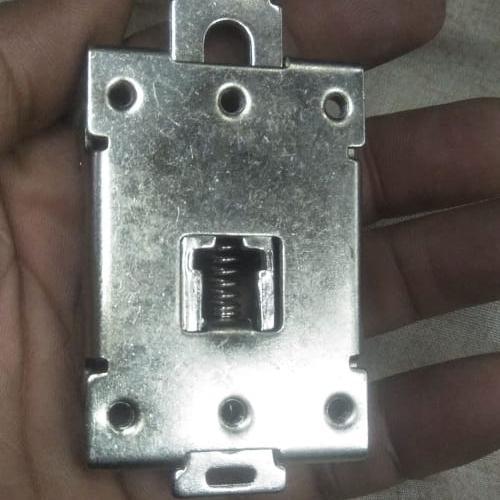 DIN Rail Mount Bracket Equipment Rack in Pakistan - industryparts.pk