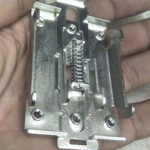 DIN Rail Mount Bracket Equipment Rack in Pakistan - industryparts.pk