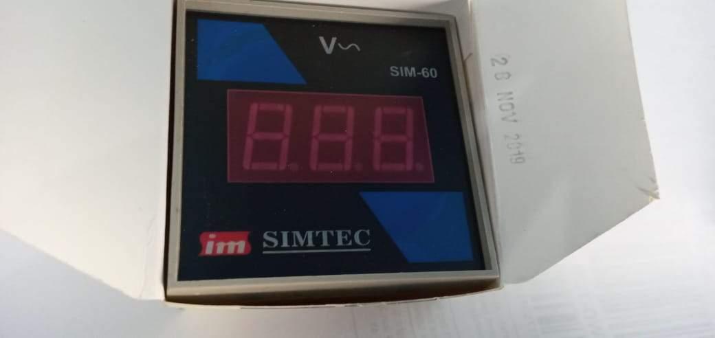DIGITAL DC Volt METER SIM-60 (SIMTEC) in Pakistan - industryparts.pk