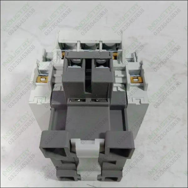 LS GMC-40 3-Pole MAGNETIC CONTACTOR in Pakistan