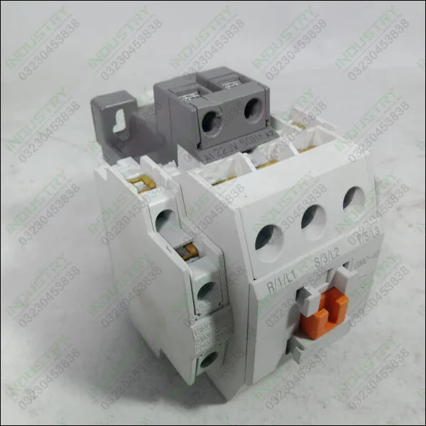 LS GMC-40 3-Pole MAGNETIC CONTACTOR in Pakistan