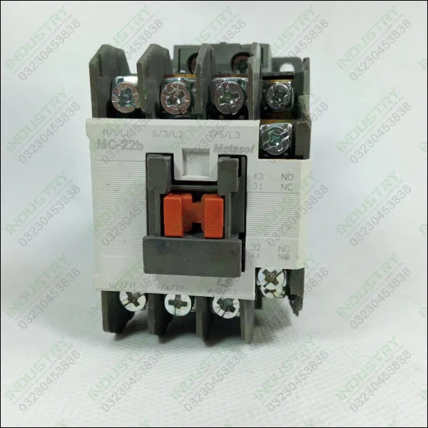 MC-22B-11-AC120, Contactor, 22 Amp, 120VAC - industryparts.pk