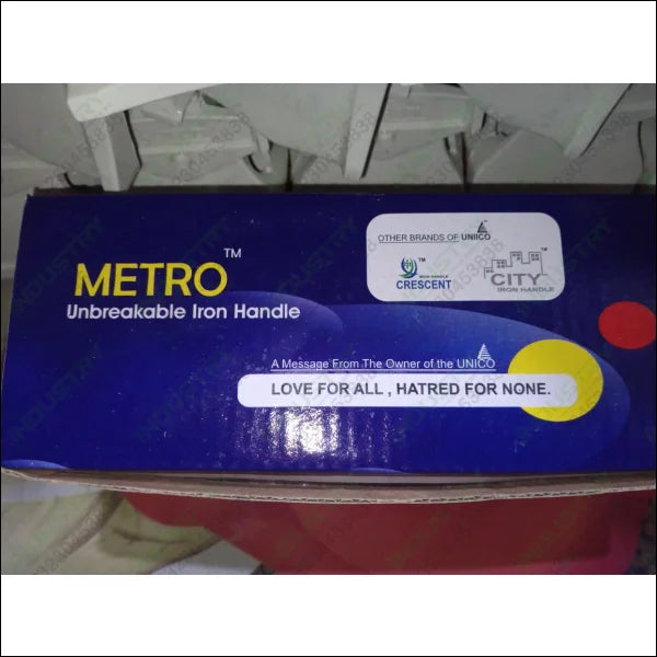 METRO National Electric Iron Handel Bakelight Material in Pakistan      