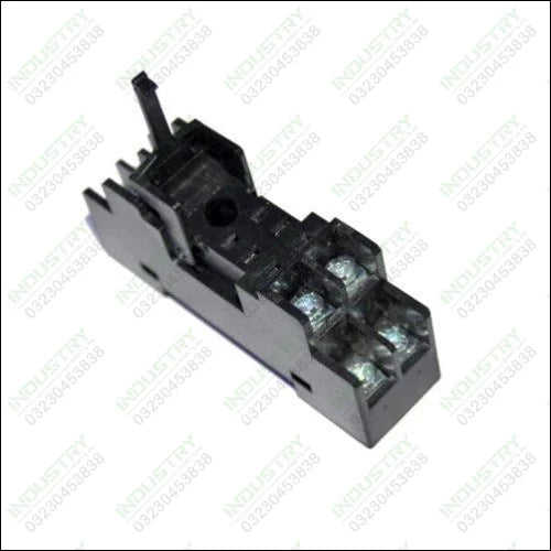 Omron P2RF-08 relay socket DIN rail mount for G2R/G3R relays and SSR module in Pakistan - industryparts.pk